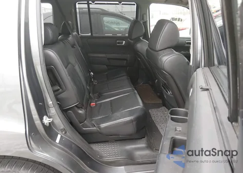 2010 Honda Pilot Touring z USA, uszkodzony, nr VIN 5FNYF4H95AB007606